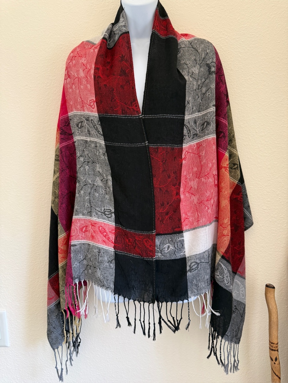 Scarf Shawl Wrap Plaid Woven Jacquard Paisley Fringe 70x27